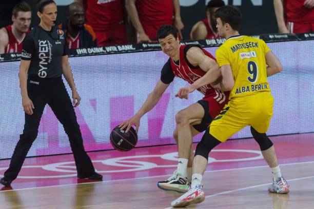 将横杆升到 将横杆升到